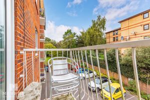 Photo 16- click for photo gallery